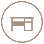 Iroasztal-HotelDelibab