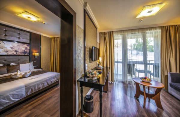 Junior-lakosztaly-1000x650 Junior-suit-lakosztaly-HotelDelibab