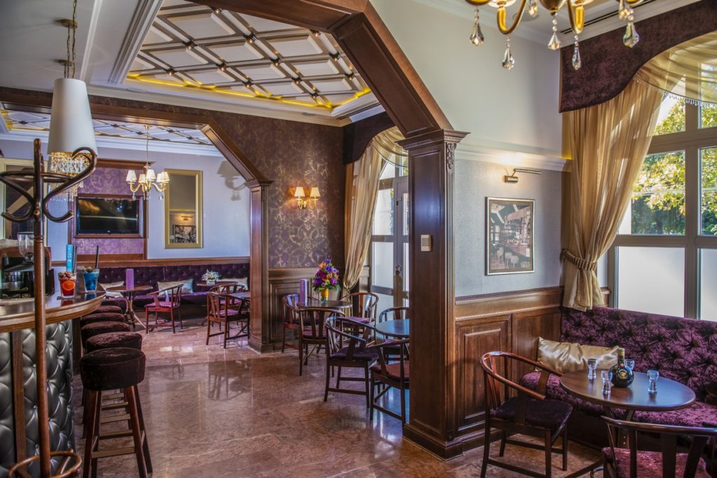 Kamilla-Bar02 Gasztronomia-Kamilla-bar