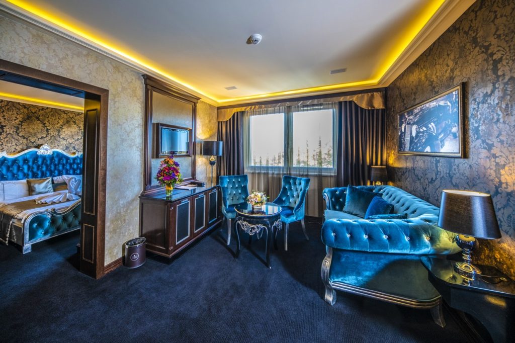 MirageDeLuxe-lakosztaly-HotelDelibab Mirage-Deluxe-lakosztaly-suit